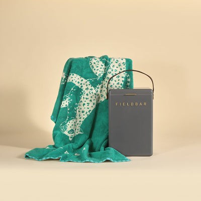 drinks box & towel bundle / oyster grey